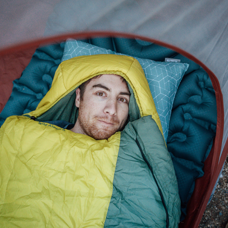 Klymit_Coast_TravelPIllow_Yellow_12CTYL01C_LS09_2994x2000_8413d90d-98f2-40e8-b58a-696015551210.jpg