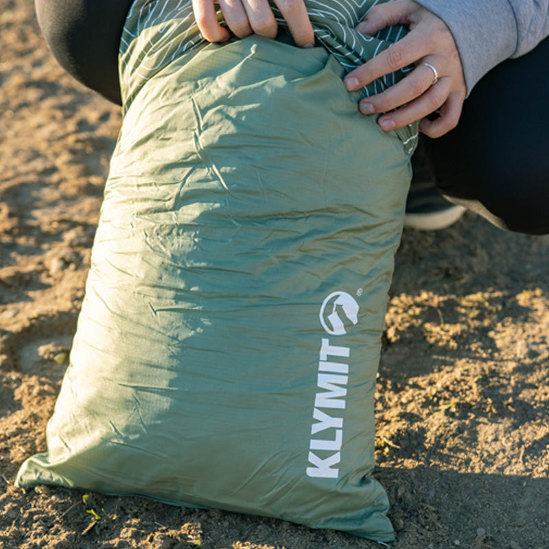 Klymit_DriftPillow_REG_Green_12DRGR01C_LS03_1333x2000_d2f0375e-39fd-49a2-b0d1-63969b43e5d9.jpg