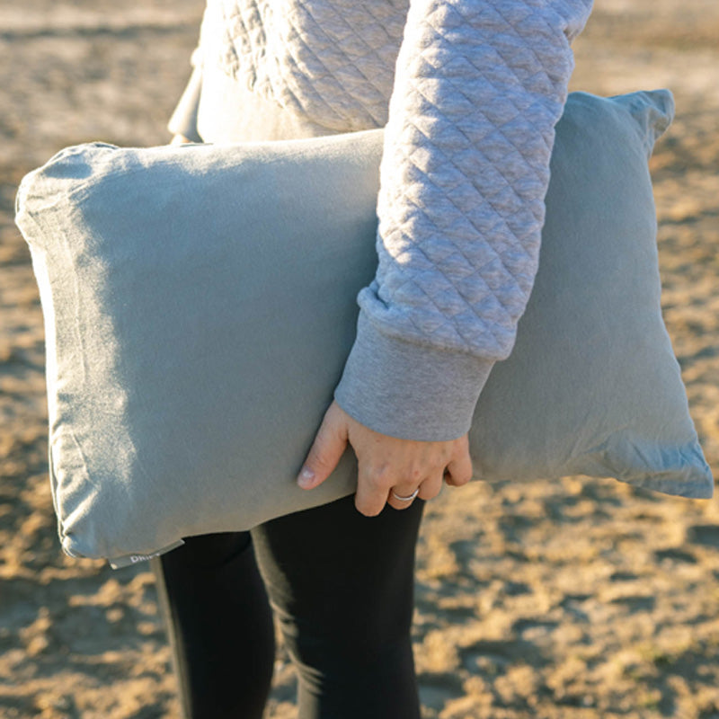 Klymit_DriftPillow_REG_Green_12DRGR01C_LS07_2000x1333_4bf5cb2d-36ec-4359-a20c-4d8d5a7e4d59.jpg